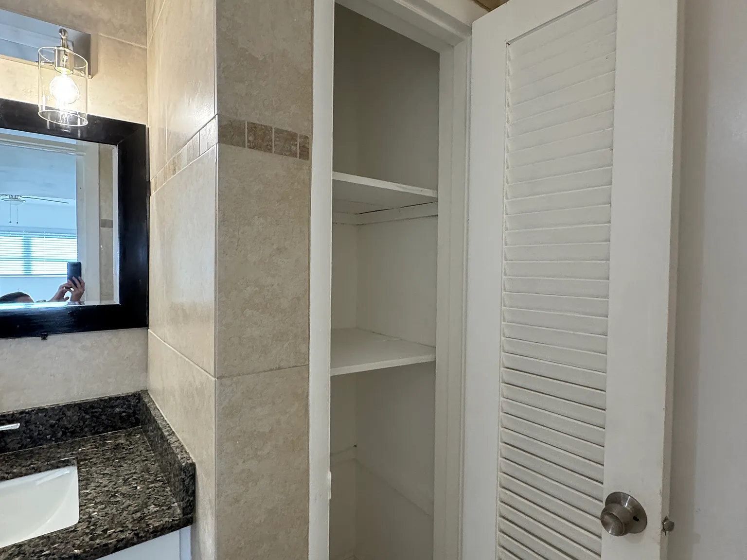 7505 SW 82nd St — Photo 4