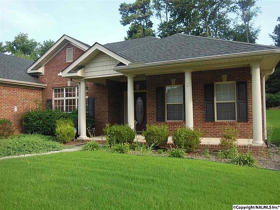 2nd image of 104 Bilton Dr