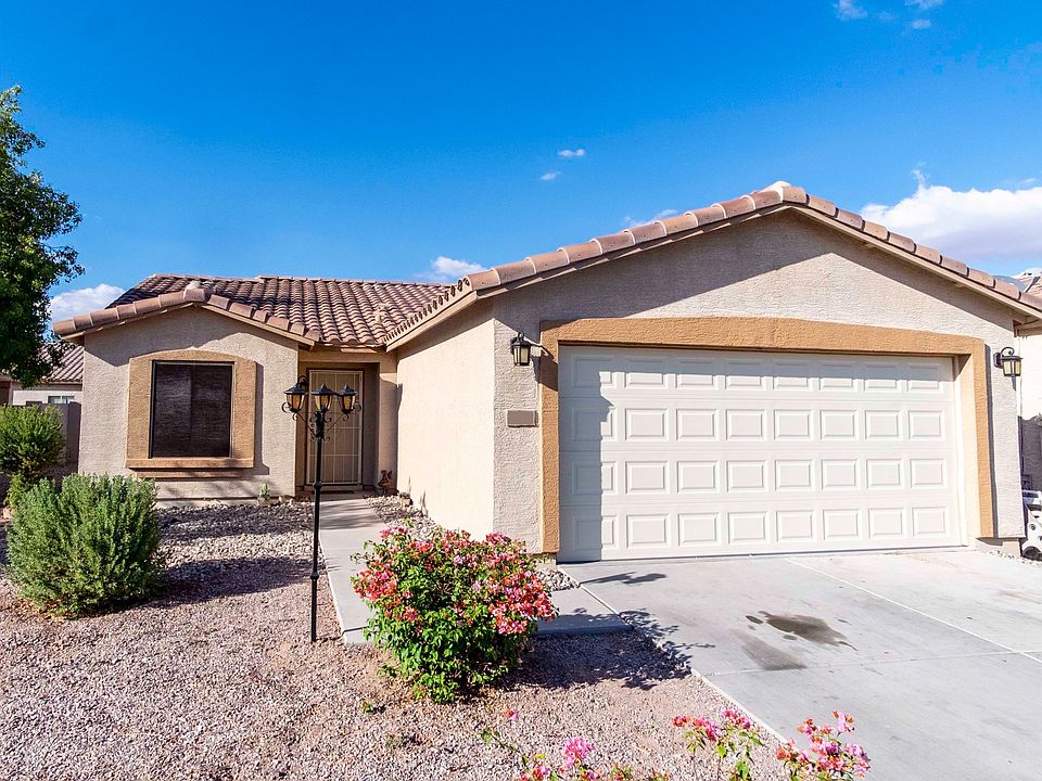 1st image of 818 W Cholla St