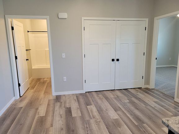 5th image of 1903 11th Ave E #1