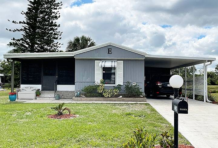 1st image of 12380 Community Dr