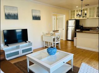 818 17th St #2, Santa Monica, CA 90403