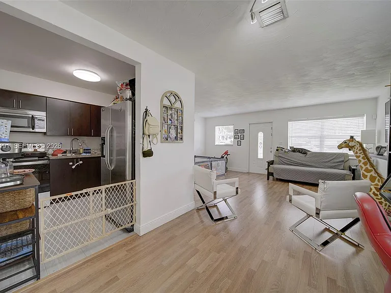 6433 SW 25th St — Photo 18