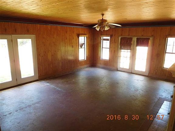 Additional Living Room