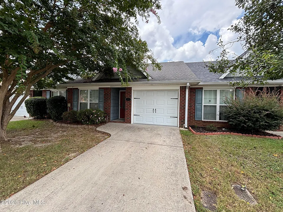 829 Bryan Cir