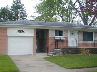 8536 Fenton St, Dearborn Heights, MI 48127