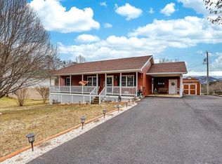222 E 37th St, Buena Vista, VA 24416