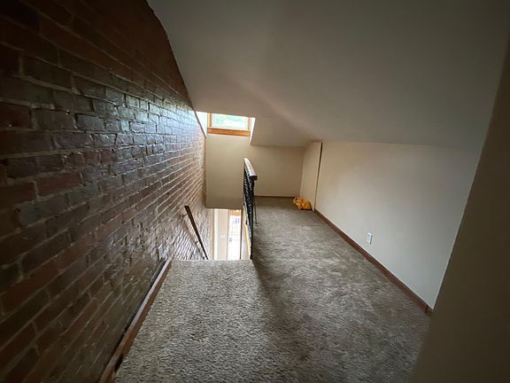 3rd image of 3209 W 8th St #5