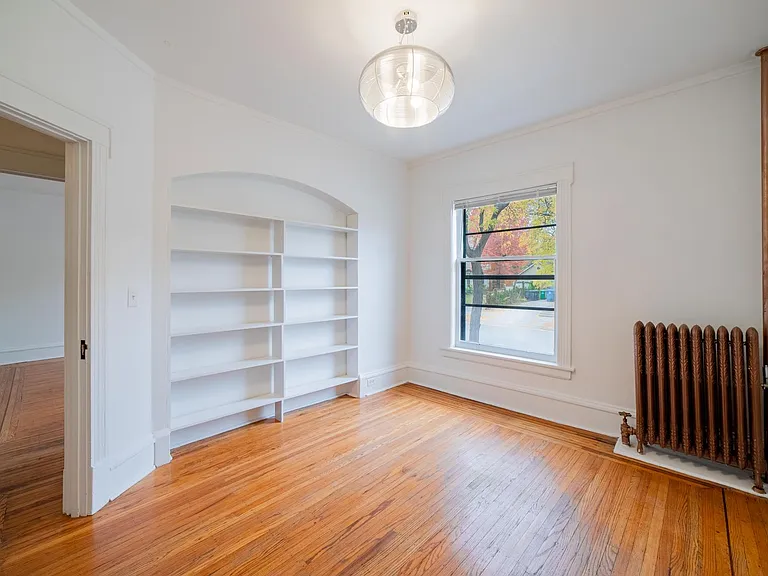 Dover Apartments — Photo 17
