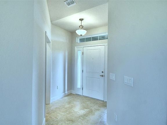 3rd image of 4624 Calamint Ln