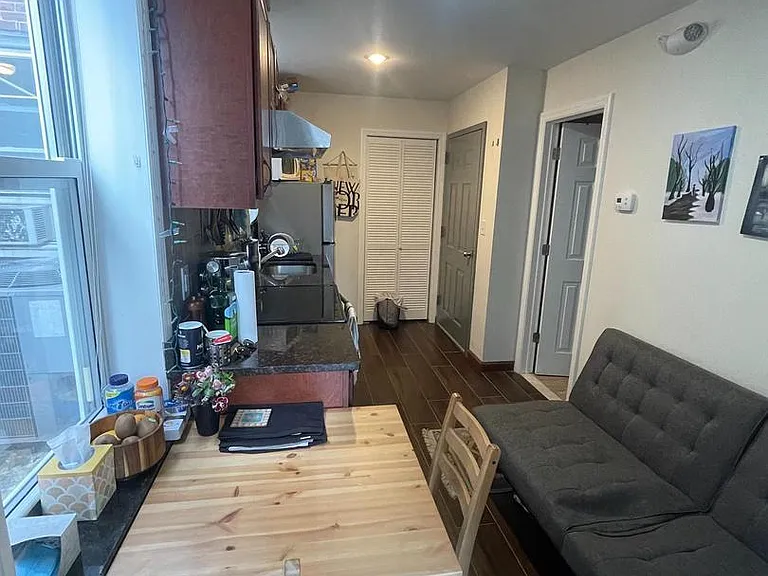 4510 Springfield Ave #4 — Photo 7