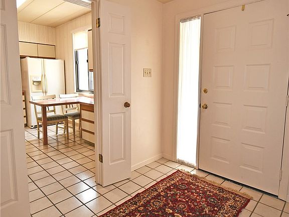3rd image of 1543 Pinehurst Dr