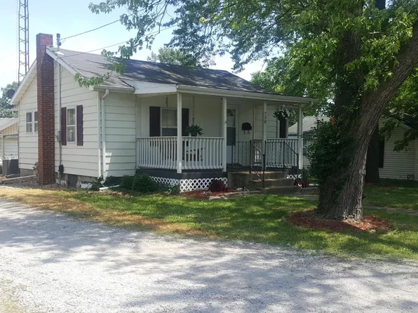 738 S Jefferson Ave, Du Quoin, IL 62832