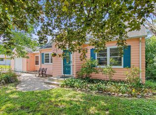 4760 Dominick Dr, Minnetonka, MN 55343