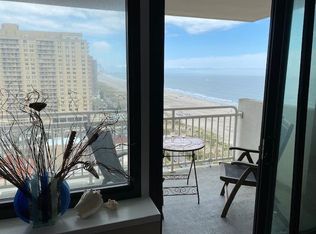 5200 Boardwalk APT 16D, Ventnor City, NJ 08406