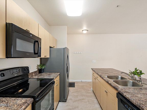 5th image of 18416 N CAVE CREEK Road #2069