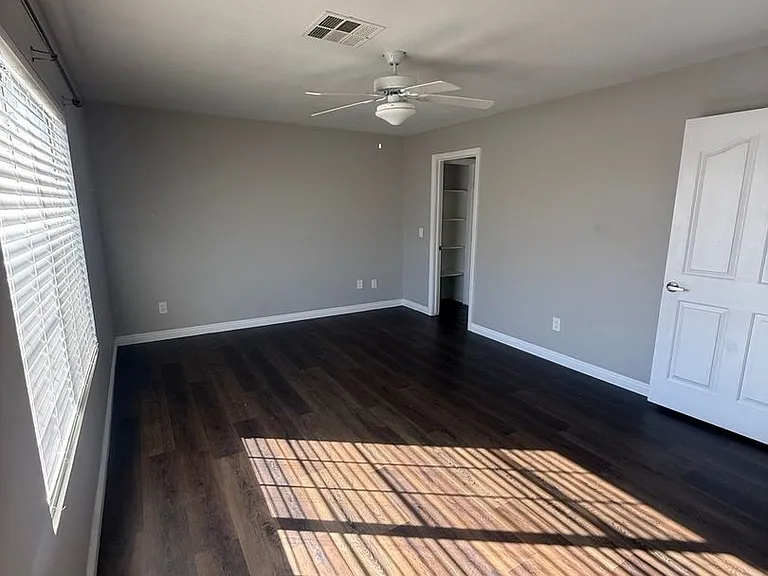 505 Satin Saddle Pl — Photo 25