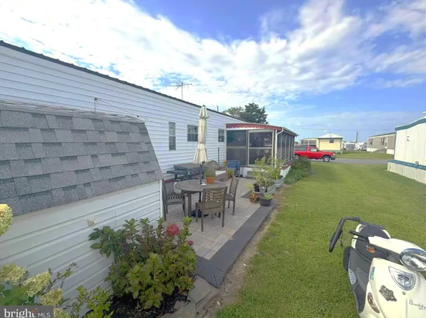 38006 Rabbit Rd, Ocean View, DE 19970