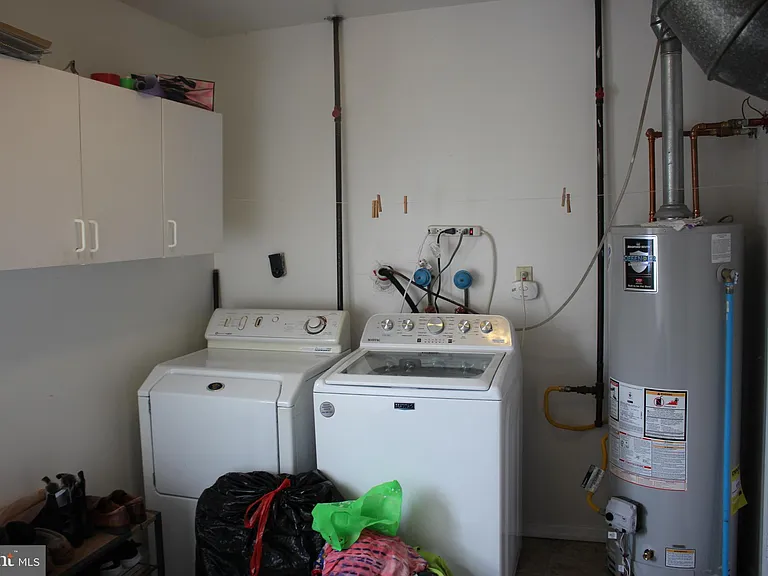 219 Meadow Dr — Photo 44