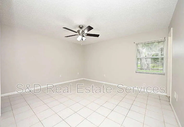 907 Swann Dr — Photo 24