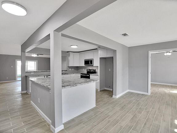 4th image of 1505 New Orleans St