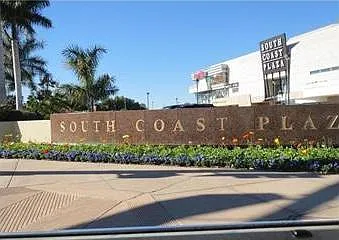 3 bed, 1088 sqft, $3,295 — Photo 1