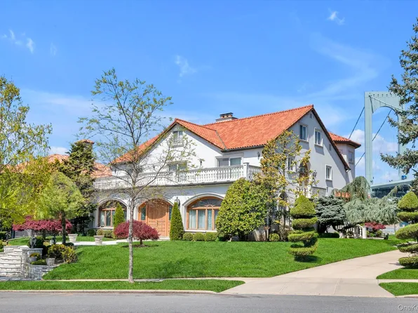 118 Malba Drive, Malba, NY 11357