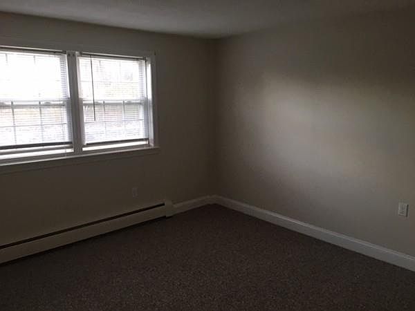 1st image of 204 Rock St APT L6