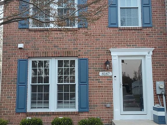 2nd image of 8187 Deer Chase Ln