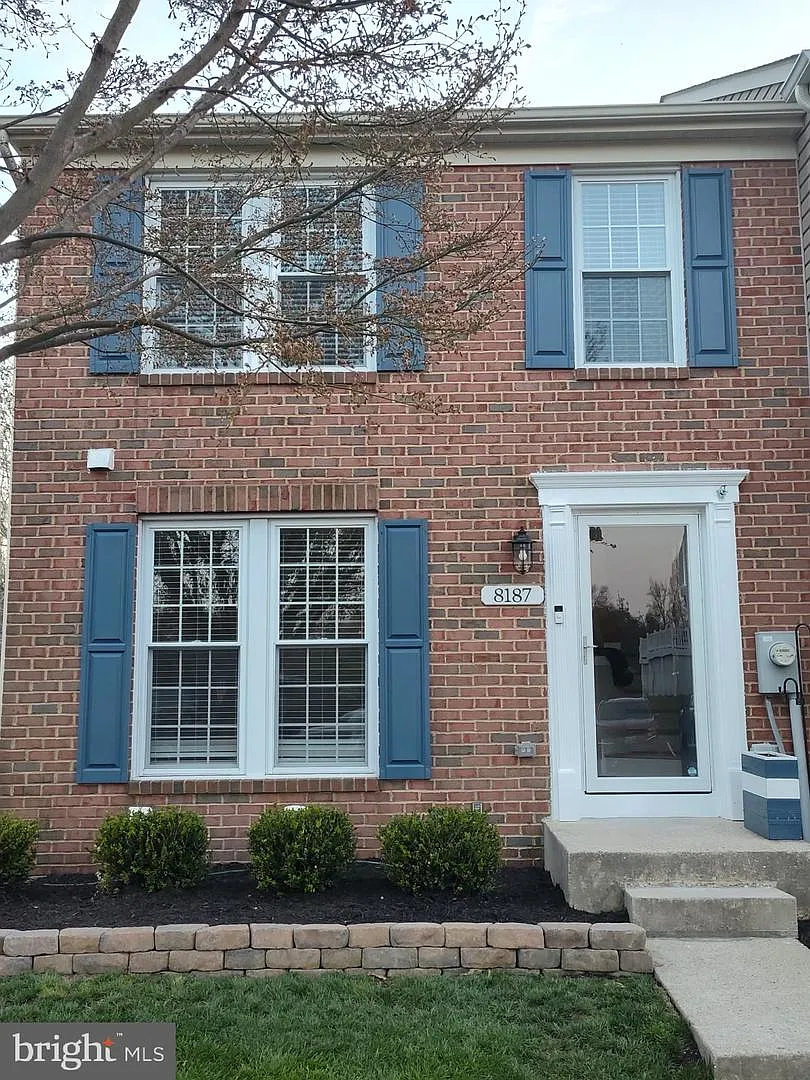 8187 Deer Chase Ln photo 1