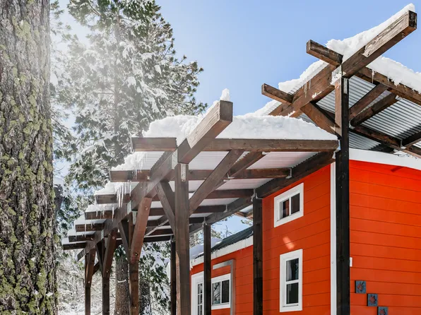 9849 Sunrise Hwy, Mount Laguna, CA