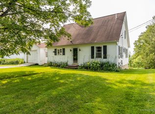 29 Gleason St, Thomaston, ME 04861