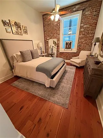 910 Chartres St #3B — Photo 15