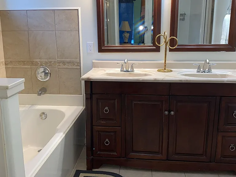 9933 Alexanders Ridge Dr — Photo 20