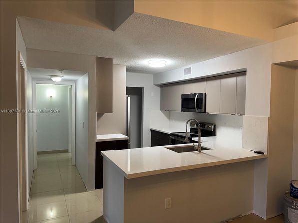 2051 Renaissance Blvd APT 305