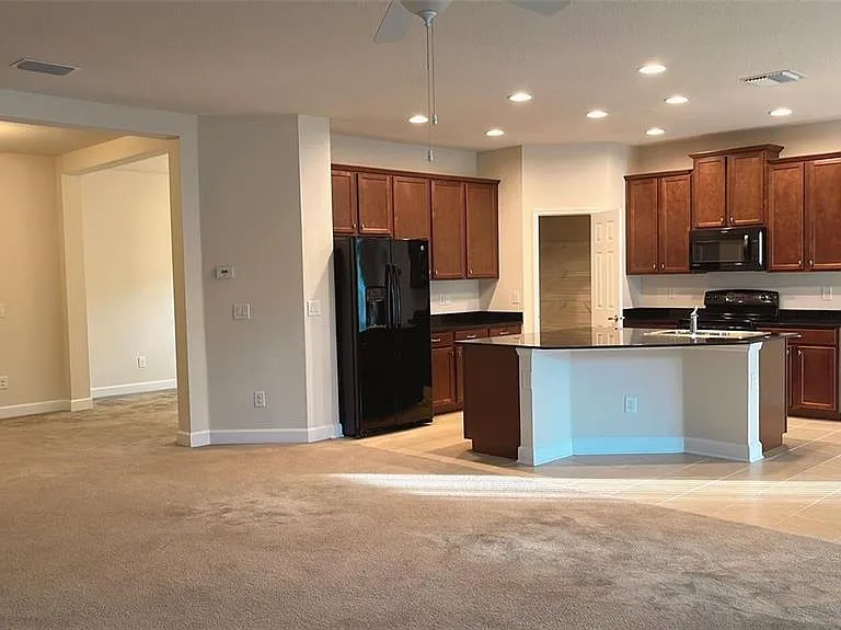 2931 Shetland Ridge Dr — Photo 2
