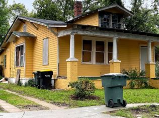 1134 Seiler Ave, Savannah, GA 31404