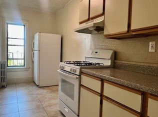 577 Bergen St APT 3, Brooklyn, NY 11238