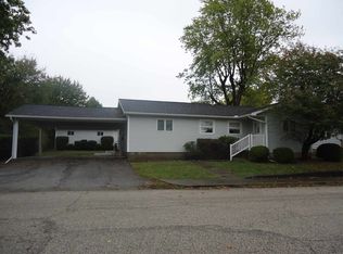 606 U St, Bedford, IN 47421