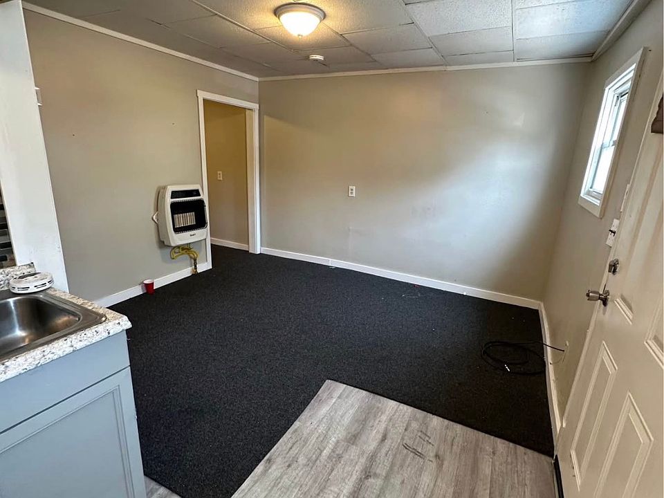2nd image of 38 Winter St APT 2