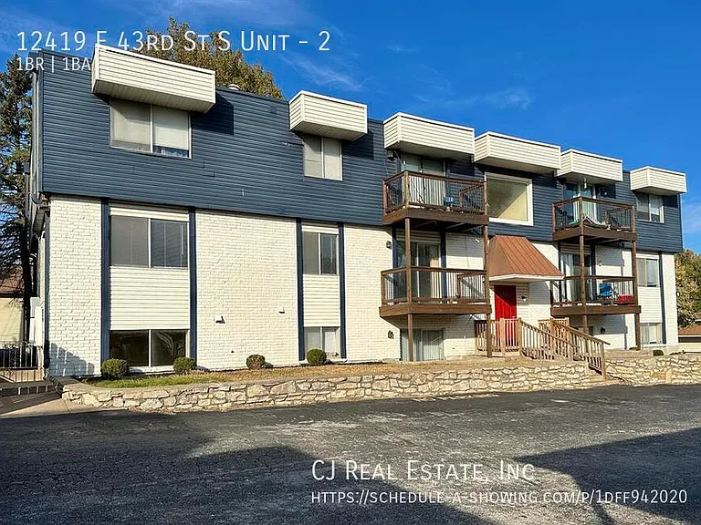 12419 E 43rd St S #2 — Photo 1
