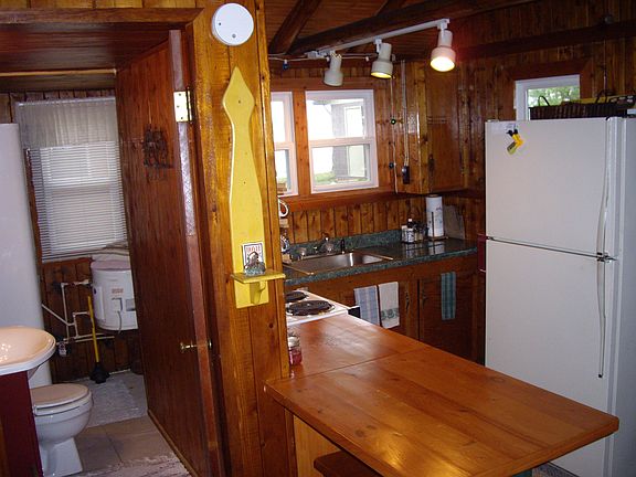 3rd image of 7523 County Road 612 NE #4