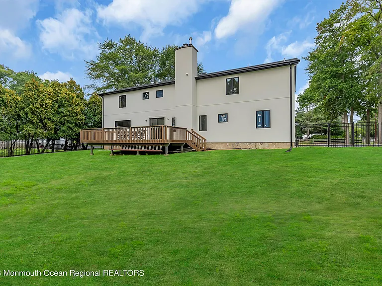 265 Whalepond Rd — Photo 29