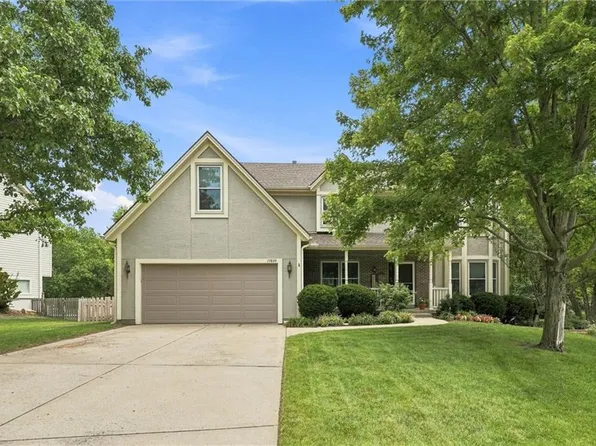 17835 W 69th St, Shawnee, KS 66217