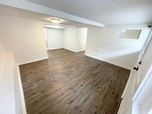 2355 Orchid St, Honolulu, HI 96816
