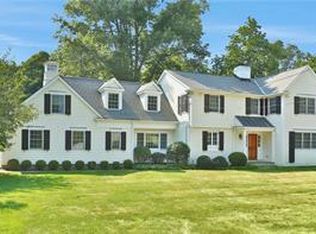 21 North Pl, Chappaqua, NY 10514