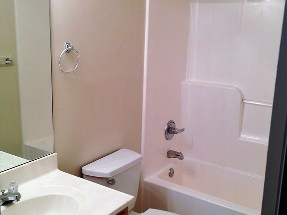 5th image of 111 Stockton Ct APT C
