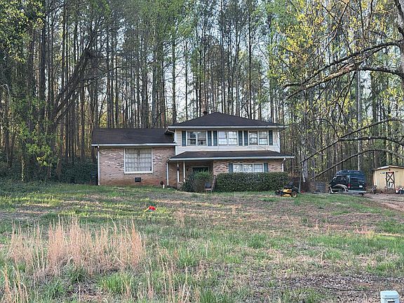 3rd image of 914 Sinyard Cir