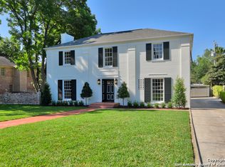 206 Canterbury Hill St, Terrell Hills, TX 78209