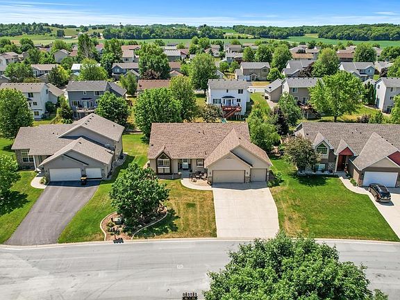 2nd image of 2972 Clary Ct